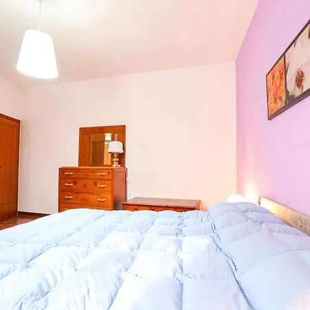 River House In The Mountains - With Wi-fi Holiday home